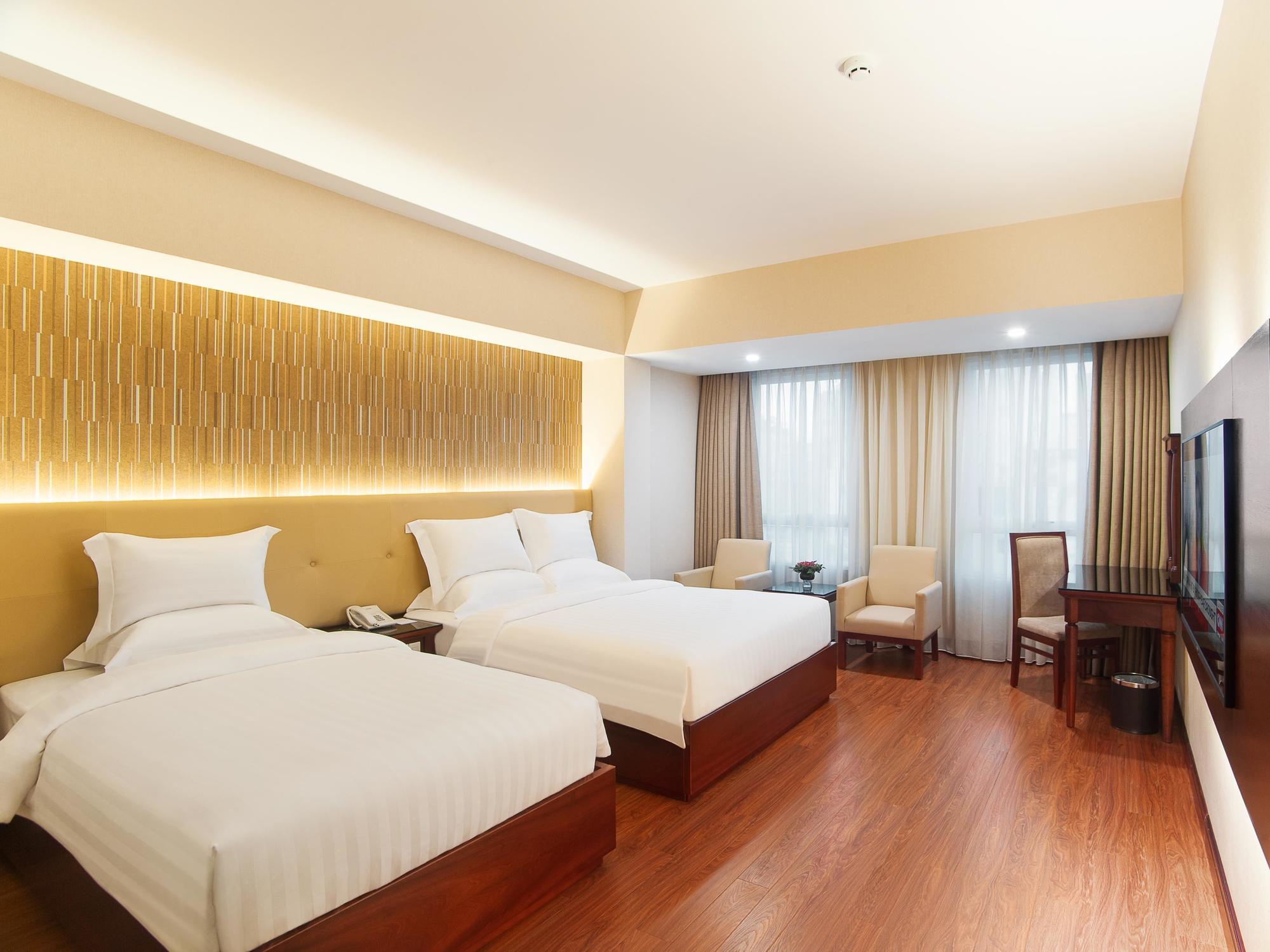 Nhat Ha 1 Hotel Bandar Ho Chi Minh Luaran gambar